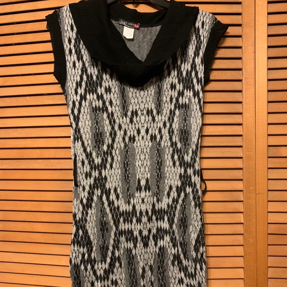 Snakeskin print sweater dress with belt
